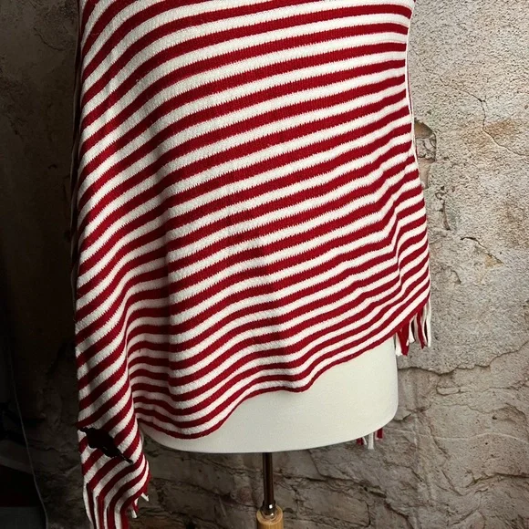 University of Arkansas Razorbacks - Unisex poncho - Picture 3 of 9